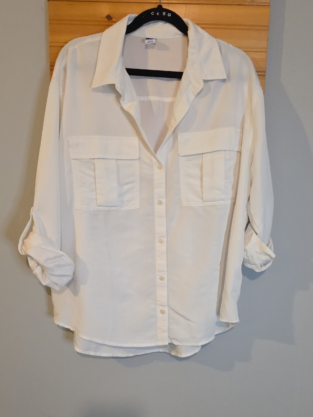 Old Navy White Button-Up Shirt